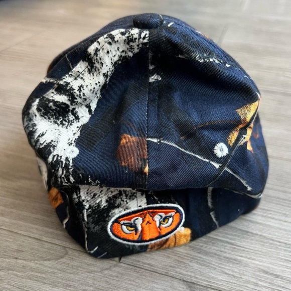 Auburn University Tigers Blue Camo Baseball Hat Cap Embroidered Size M/L - Picture 2 of 5